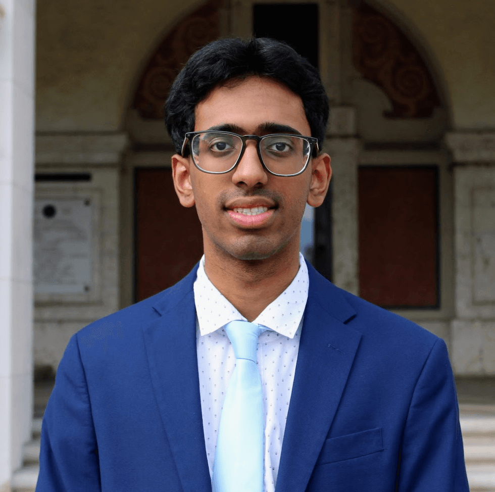 Kavish Muthum